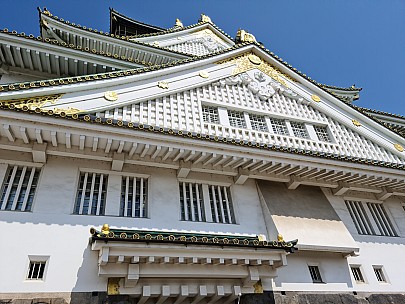 Ōsaka Castle rooves
Photo: Simon
2024-03-15 11.35.45; '2024 Mar 15 11:35'
Original size: 9,248 x 6,936; 14,436 kB
2024-03-15 11.35.45 S20+ Simon - Ōsaka Castle rooves.jpeg