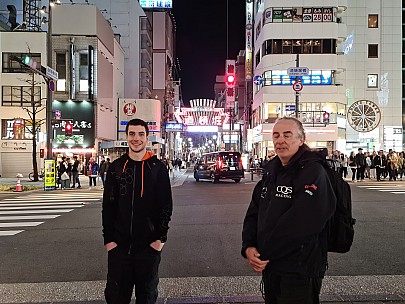 Adrian and Jim outside Dotonburi
Photographer;&nbsp;Simon
2024-03-15&nbsp;19.44.46;&nbsp;Metadata time: '2024 Mar 15 19:44'
Original size:&nbsp;8,931 x 6,698; 10,680 kB;&nbsp;str
Filename: 2024-03-15 19.44.46 S20+ Simon - Adrian and Jim outside Dotonburi_str.jpeg