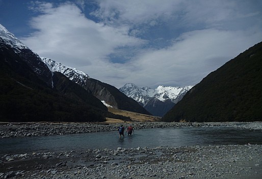 Brian and Simon crossing the Huxley
Photo: Philip
2024-10-01 14.38.35; '2024 Oct 01 14:38'
Original size: 4,320 x 2,960; 4,215 kB; cr
2024-10-01 14.38.35 P1070621 Philip - Brian and Simon crossing the Huxley_cr.jpg Brian and Simon crossing the Huxley
Photo: Philip
2024-10-01 14.38.35; '2024 Oct 01 14:38'
Original size: 4,320 x 2,960; 4,215 kB; cr
2024-10-01 14.38.35 P1070621 Philip - Brian and Simon crossing the Huxley_cr.jpg