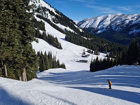 Nick on Rolling Knolls with view down to Midway
Photo: Simon
2025-02-27 09.44.39; '2025 Feb 27 09:44'
Original size: 9,248 x 6,936; 20,742 kB
2025-02-27 09.44.39 S20+ Simon - Nick on Rolling Knolls with view down to Midway.jpeg Nick on Rolling Knolls with view down to Midway
Photo: Simon
2025-02-27 09.44.39; '2025 Feb 27 09:44'
Original size: 9,248 x 6,936; 20,742 kB
2025-02-27 09.44.39 S20+ Simon - Nick on Rolling Knolls with view down to Midway.jpeg