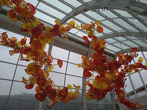 Chihuly Garden Glasshouse sculpture
Photographer;&nbsp;Nick
2025-03-02&nbsp;13.23.54;&nbsp;Metadata time: '2025 Mar 02 13:23'
Original size:&nbsp;4,608 x 3,456; 7,569 kB
Filename: 2025-03-02 13.23.54 Nick - Chihuly Garden Glasshouse sculpture.jpeg