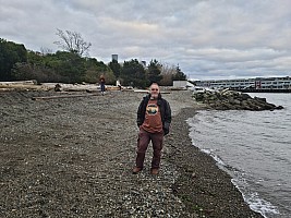 Simon on Pocket Beach
Photographer;&nbsp;Simon
2025-03-03&nbsp;17.12.32;&nbsp;Metadata time: '2025 Mar 03 17:12'
Original size:&nbsp;9,248 x 6,936; 15,023 kB
Filename: 2025-03-03 17.12.32 S20+ Simon - Simon on Pocket Beach.jpeg