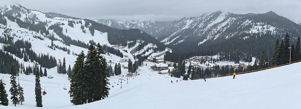 Nick on Lower Showcase
Photo: Simon
2025-03-08 10.48.38; '2025 Mar 08 10:48'
Original size: 17,390 x 6,305; 11,567 kB; stitch
2025-03-08 10.48.38 S20+ Simon - Nick on Lower Showcase_stitch.jpg