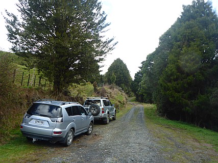 Car Parked At The End Of The Road
Photographer;&nbsp;Simon
2019-09-13&nbsp;14.40.29;&nbsp;Metadata time: '2019 Sept 13 14:40'
Original size:&nbsp;4,608 x 3,456; 6,539 kB
Filename: 2019-09-13 14.40.29 P1020857 Simon - car parked at the end of the road.jpeg