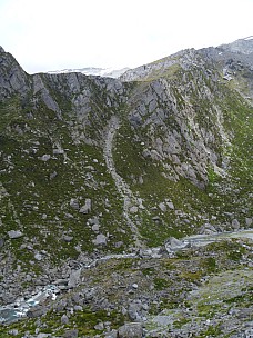 2019-01-17 10.57.50 P1000630 Jim - looking back at route down into Murdock Creek.jpeg: 3240x4320, 4800k (2019 May 10 21:46)