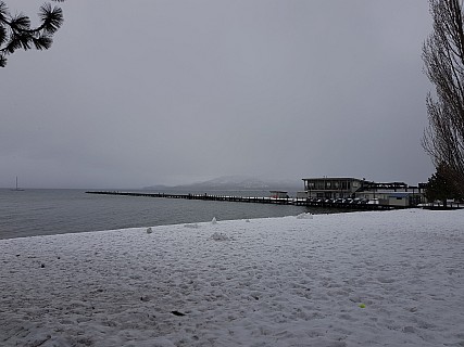 2019-03-06 15.10.47 Jim - snow on beach at South Lake Tahoe.jpeg: 4032x3024, 3538k (2019 Mar 07 15:31)