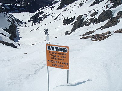 
2007-09-27&nbsp;14.58.03;&nbsp;Metadata time: '2007 Sept 27 14:58'
Original size:&nbsp;3,072 x 2,304; 2,925 kB
Filename: 2007-09-27 14.58.03 P9270047.jpeg