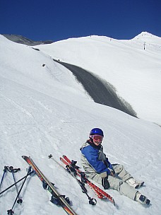 
2007-09-28&nbsp;10.50.33;&nbsp;Metadata time: '2007 Sept 28 10:50'
Original size:&nbsp;2,304 x 3,072; 2,760 kB
Filename: 2007-09-28 10.50.33 P9280091.jpeg