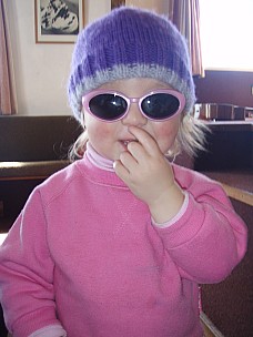 
2007-09-29&nbsp;14.20.29;&nbsp;Metadata time: '2007 Sept 29 14:20'
Original size:&nbsp;2,304 x 3,072; 3,045 kB
Filename: 2007-09-29 14.20.29 P9290132.jpeg