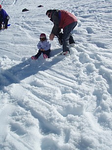 
2007-09-29&nbsp;14.39.22;&nbsp;Metadata time: '2007 Sept 29 14:39'
Original size:&nbsp;2,304 x 3,072; 3,174 kB
Filename: 2007-09-29 14.39.22 P9290140.jpeg