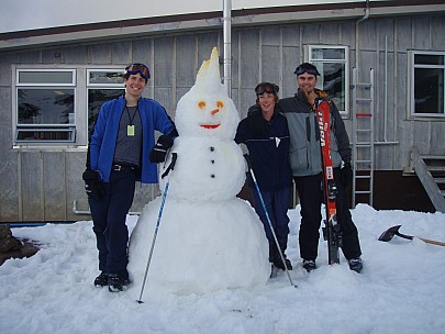 
2007-09-29&nbsp;17.14.34;&nbsp;Metadata time: '2007 Sept 29 17:14'
Original size:&nbsp;3,072 x 2,304; 3,134 kB
Filename: 2007-09-29 17.14.34 P9290162.jpeg