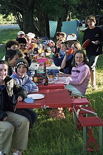 14  0067 Morison Bush dinner
2006-12-02
Original size:&nbsp;1,024 x 1,536; 231 kB
Filename: 2006-12-02 14_0067 Morison Bush dinner.jpg