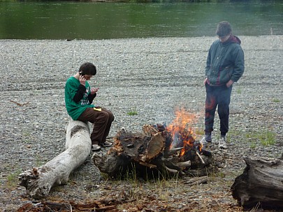 Simon
2009-12-05&nbsp;08.18.20;&nbsp;Metadata time: '2009 Dec 05 08:18'
Original size:&nbsp;4,000 x 3,000; 6,695 kB
Filename: 2009-12-05 08.18.20 P1000539 Simon.jpeg