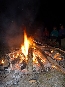 Simon
2010-03-06&nbsp;20.46.39;&nbsp;Metadata time: '2010 Mar 06 20:46'
Original size:&nbsp;3,000 x 4,000; 4,557 kB
Filename: 2010-03-06 20.46.39 P1010073 Simon.jpeg