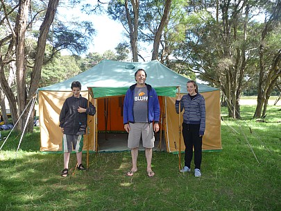 Simon
2010-03-07&nbsp;13.43.39;&nbsp;Metadata time: '2010 Mar 07 13:43'
Original size:&nbsp;4,000 x 3,000; 6,985 kB
Filename: 2010-03-07 13.43.39 P1010128 Simon.jpeg