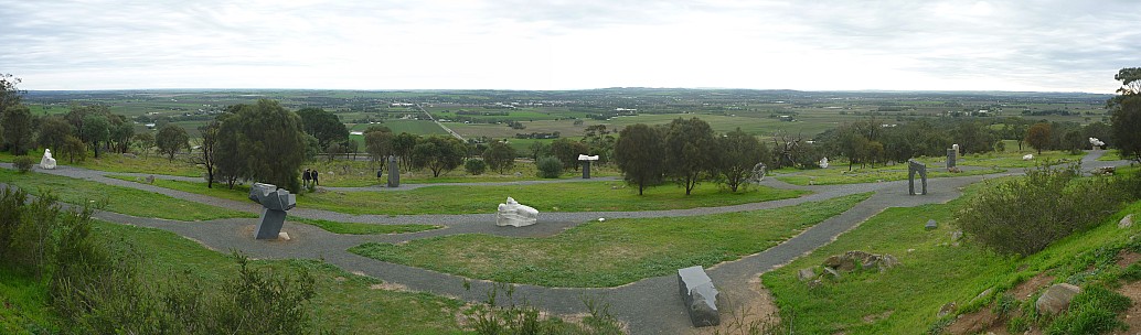 2014-07-08 11.58.00 Panorama Simon - Mengler Hill Scenic Lookout_stitch.jpg: 9675x2845, 3553k (2014 Aug 09 09:06)