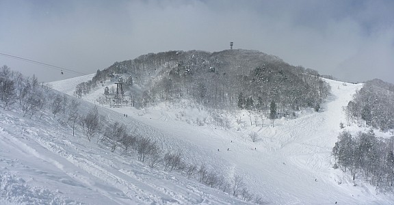 View to top from Hikage lift
Photographer;&nbsp;Simon
2015-02-10&nbsp;12.15.00;&nbsp;Metadata time: '2015 Feb 10 12:15'
Original size:&nbsp;5,479 x 2,854; 2,531 kB;&nbsp;stitch
Filename: 2015-02-10 12.15.00 Panorama Simon - view to top from Hikage lift_stitch.jpg