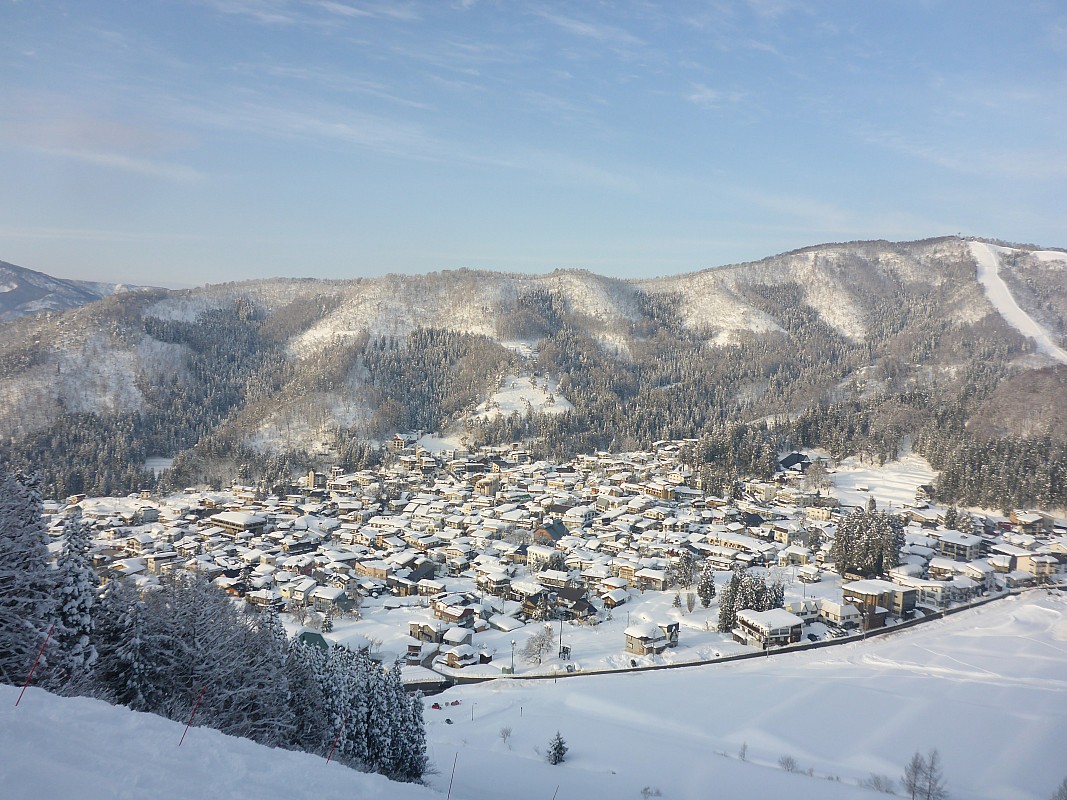 2017-01-18 15.45.07 P1010418 Simon - Nozawa Onsen from Mukoubayashi.jpeg: 4608x3456, 5962k (2017 Nov 05 13:43)