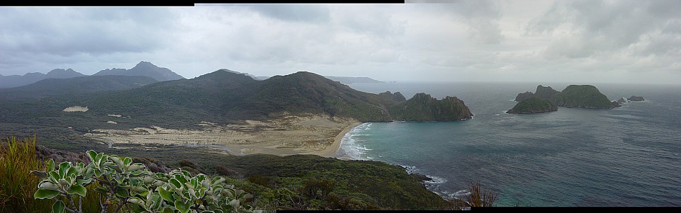 dsc00444-5-6.jpg: 5045x1581, 1437k (2006 Dec 22 13:45)