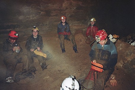 21 A  0100

Original size:&nbsp;1,536 x 1,024; 456 kB
Filename: 21A_0100.jpg