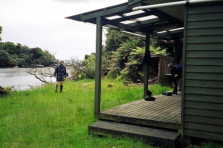 day05-999-085_025-bew.jpeg: 1544x1024, 338k (2006 Dec 20 22:53)