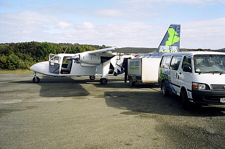 day09-050-097_037-bew.jpeg: 1544x1024, 319k (2006 Dec 20 22:54)