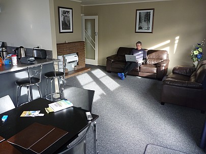 2009-08-31 09.13.45 P1000255 Simon.jpeg: 4000x3000, 6125k (2009 Aug 31 09:13)