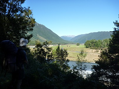 2010-04-20 11.29.16 P1010204 Simon.jpeg: 4000x3000, 6257k (2010 Apr 20 11:29)