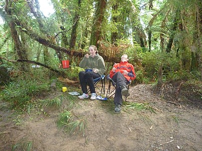 2011-01-29 08.09.48 P1020133 Simon Kids last breakfast.jpeg: 4000x3000, 6825k (2011 Jan 29 08:09)