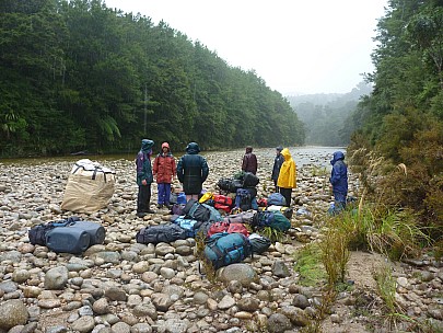 2011-01-29 11.38.23 P1020138 Simon Ready for Helicopter.jpeg: 4000x3000, 6875k (2011 Jan 29 11:38)