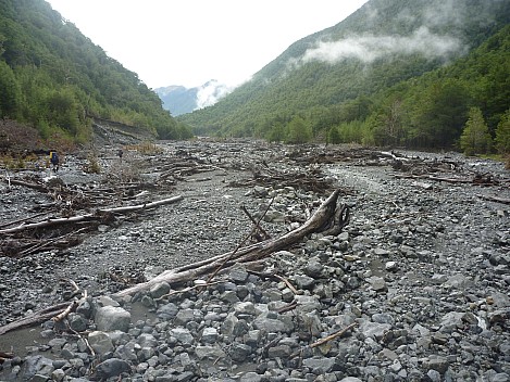 Mid Tutaekuri River
Photo: Simon
2013-04-22 15.25.36; '2013 Apr 22 15:25'
Original size: 4,000 x 3,000; 6,811 kB
2013-04-22 15.25.36 P1050046 Simon - mid Tutaekuri River.jpeg