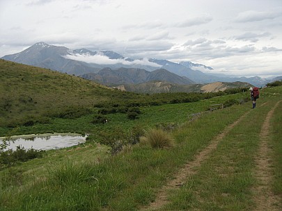 2013-11-17 12.31.01 IMG_2990 Brian - high point between Gore and Seymour Streams.jpeg: 3072x2304, 721k (2013 Nov 17 12:31)