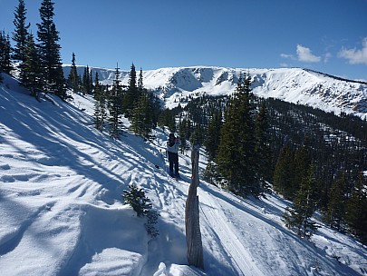 2014-01-23 11.55.47 P1000126 Simon - left hand traverse.jpeg: 4000x3000, 6063k (2014 Jan 24 07:55)