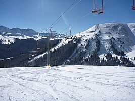 Mountain Chief lift
Photographer;&nbsp;Simon
2014-01-28&nbsp;11.26.11;&nbsp;Metadata time: '2014 Jan 28 11:26'
Original size:&nbsp;4,000 x 3,000; 5,670 kB
Filename: 2014-01-28 11.26.11 P1000216 Simon - Mountain Chief lift.jpeg