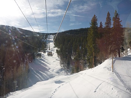 On Gondola  1
Photographer;&nbsp;Simon
2014-01-29&nbsp;09.54.02;&nbsp;Metadata time: '2014 Jan 29 09:54'
Original size:&nbsp;4,000 x 3,000; 5,193 kB
Filename: 2014-01-29 09.54.02 P1000231 Simon - On Gondola 1.jpeg