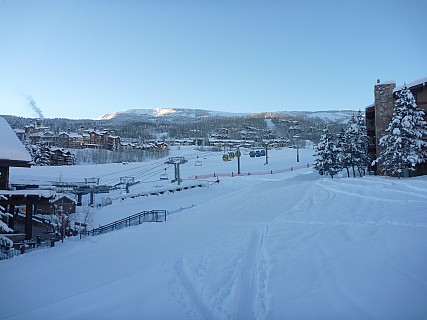 View of Snowmass from Lichenhearth
Photographer;&nbsp;Simon
2014-02-02&nbsp;07.42.41;&nbsp;Metadata time: '2014 Feb 02 07:42'
Original size:&nbsp;4,000 x 3,000; 5,239 kB
Filename: 2014-02-02 07.42.41 P1000290 Simon - view of Snowmass from Lichenhearth.jpeg