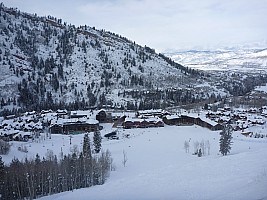 2014-02-03 14.53.48 P1000340 Simon - Aspen Village from Lower Stein.jpeg: 4000x3000, 6665k (2014 Feb 04 10:53)