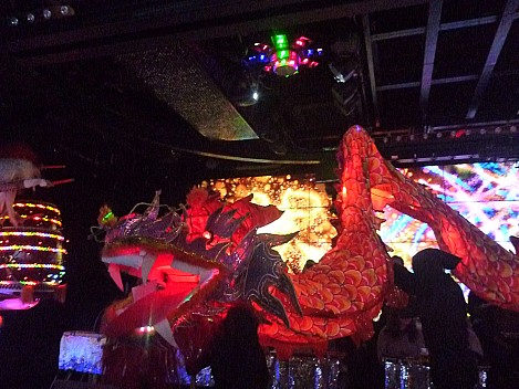 Robot Bar dragon
Photographer;&nbsp;Simon
2015-02-07&nbsp;18.07.39;&nbsp;Metadata time: '2015 Feb 07 18:07'
Original size:&nbsp;2,048 x 1,536; 796 kB
Filename: 2015-02-07 18.07.39 P1010301 Simon - Robot Bar dragon.jpeg