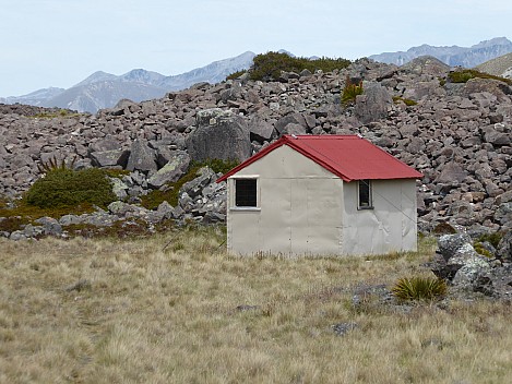 2016-01-06 13.18.39 P1000132 Brian - Snowy Gorge Hut.jpeg: 4000x3000, 4868k (2016 Feb 14 18:26)