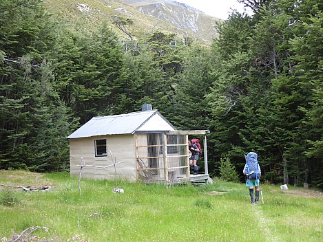 2016-01-07 17.06.22 P1000148 Brian - Simon entering Top Dingle Hut.jpeg: 4000x3000, 4973k (2016 Jan 07 17:06)