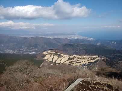 2016-03-02 14.14.30 IMG_20160302_141429715 Adrian - view out to Sagami Bay.jpeg: 3264x2448, 2434k (2016 Mar 02 18:14)