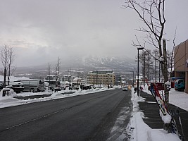 Skiing Niseko