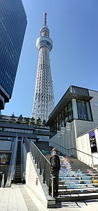 2016-03-01 11.13.50 Panorama Simon - Adrian at Skytree_stitch.jpg: 3373x7244, 19530k (2016 May 29 11:49)