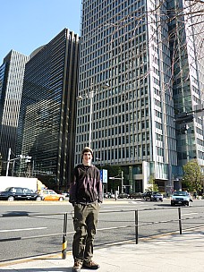 2016-03-01 14.43.48 P1000764 Simon - Adrian near the Imperial Palace.jpeg: 3456x4608, 5162k (2016 Mar 01 14:43)