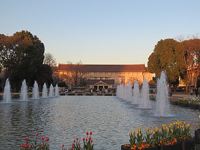 2017-01-11 16.11.58 IMG_8297 Anne - Grand Fountain and Tokyo National Museum.jpeg: 4608x3456, 5487k (2017 Jan 26 18:34)