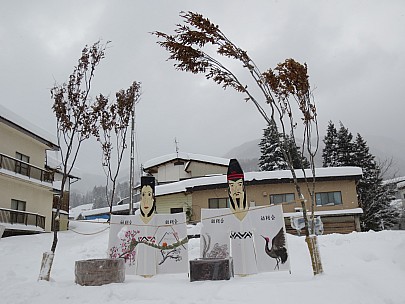 2017-01-15 11.58.55 IMG_8574 Anne - Village Gods at Fire Festival site.jpeg: 4608x3456, 4850k (2017 Jan 26 18:35)