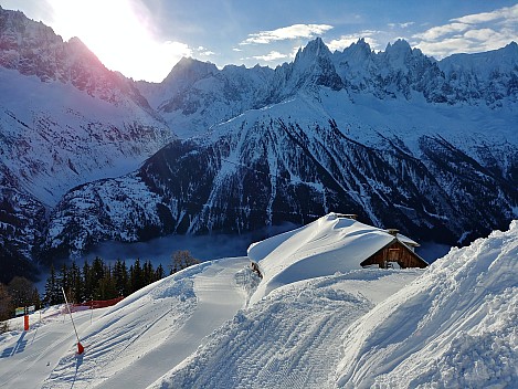 2018-01-27 09.30.29_HDR LG6 Simon - Téléphérique de La Flégère view of Mer de Glace P3.jpeg: 4160x3120, 5151k (2023 Jan 31 17:33)