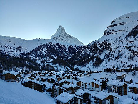 2018-01-29 16.05.38_HDR LG6 Simon - Matterhorn from Gornergrat Bahn.jpeg: 4160x3120, 5152k (2018 Jan 30 08:46)