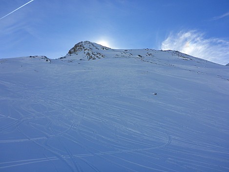 2018-01-30 12.22.55 P1020106 Simon - view up slope to Sesselbahn Hirli.jpeg: 4608x3456, 6312k (2018 Apr 22 20:31)