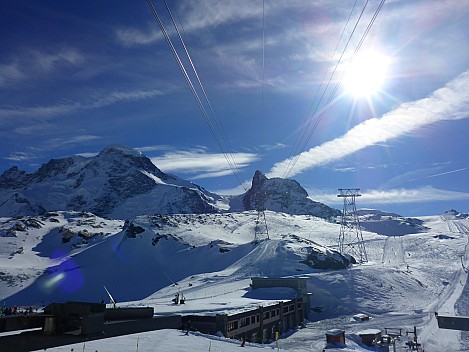 2018-01-30 13.08.10 P1020115 Simon - Klein Matterhorn from Trockener Steg.jpeg: 4608x3456, 5926k (2018 Apr 22 20:31)